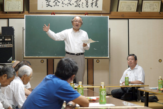 県の状況、この地域の問題と対策の現状についてお話をしました。つい、一生懸命になってしまい、熱が入り、毎回、予定時間超過になってしまいます。